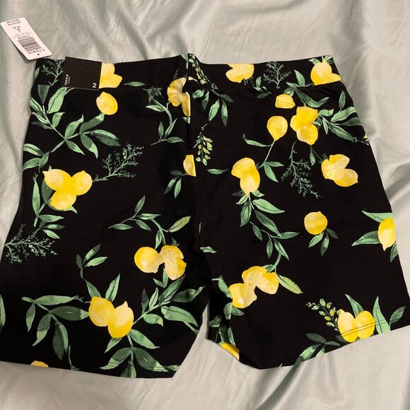 Torrid 5 Inch Signature Waist Bike Short - Picture 5 of 7